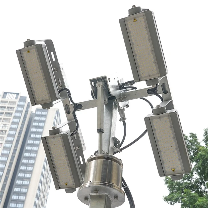 Three Solar Panels HiSKID Mobile Solar Light Tower suppliers